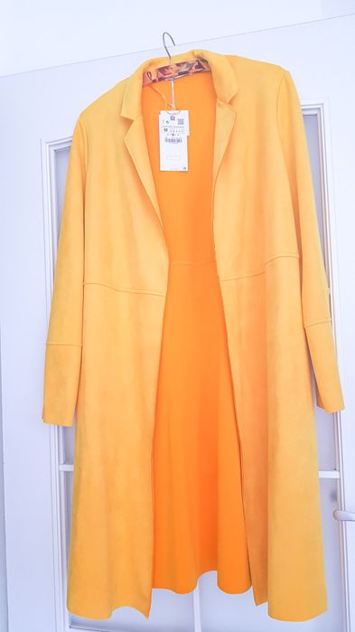 Płaszcz płaszczyk narzutka Zara M 38 żółty rudy damski