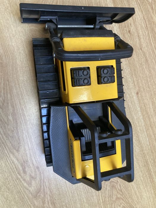 Trator brinquedo