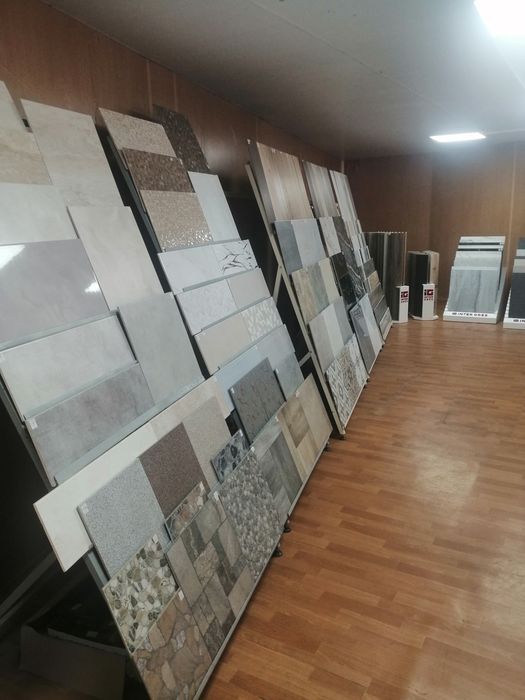 Продам стенди, експозитори для плитки