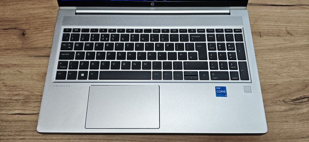 HP ProBook 450 G10 / i5-1335U / 16GB RAM / 512GB SSD / 15.6"