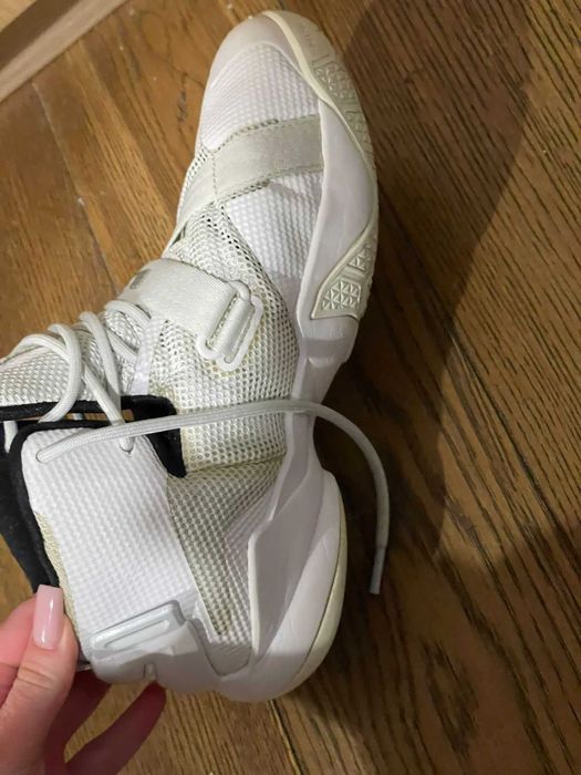 Lebron soldier 9