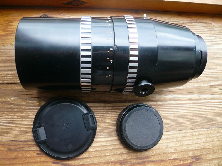 Carl Zeiss Jena Sonnar 300 mm/4.0 під средній формат.