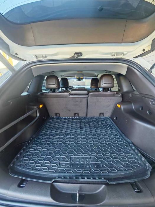 Продам Jeep Cherokee TrailHawk Elit 2015/2016