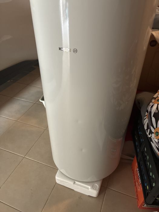 Termoculador 150lts Bosch quase novo e ainda na garantia
