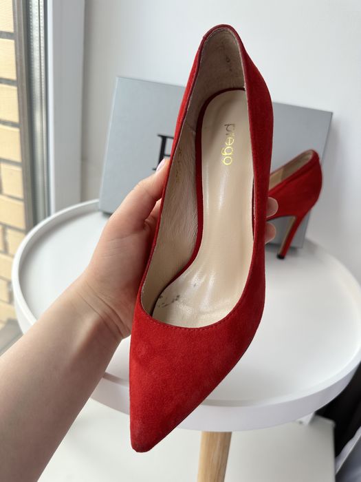 Ідеальні червоні туфлі37 р,