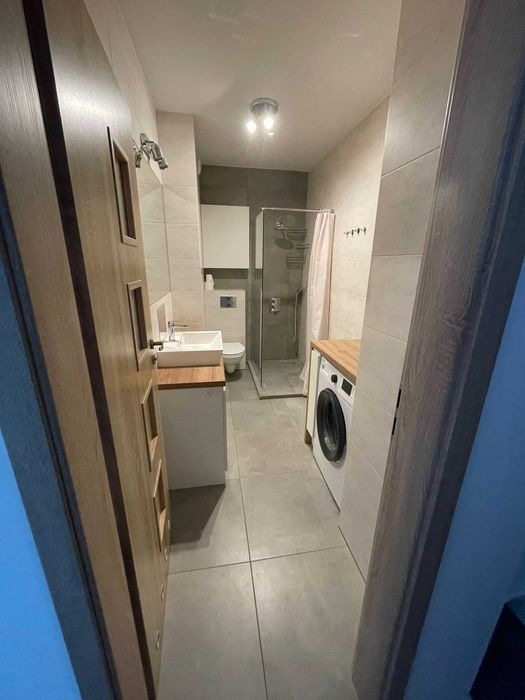 Cisza, spokój. 3 pokoje. Duży balkon. Miejsce parkingowe.