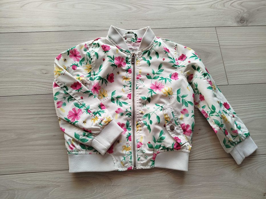 Kurtka wiosenna dla dziewczynki przejściowa używana, rozmiar 98