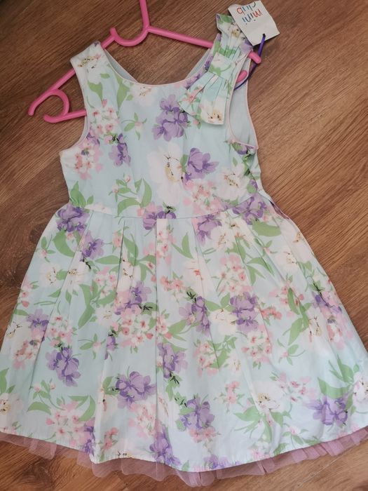 Sukienka MiniClub kwiatowa z kokarda wykończona tiulem okazjonalna 104