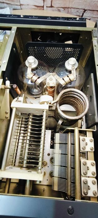 Radioamador Amplificador HF Trio Kenwood TL-922