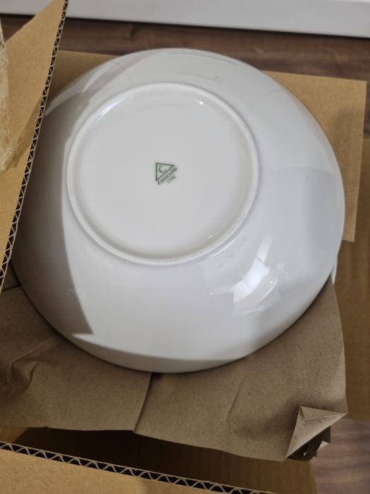 _ Ćmielów _ serwis obiadowy z porcelany dla 6 osób