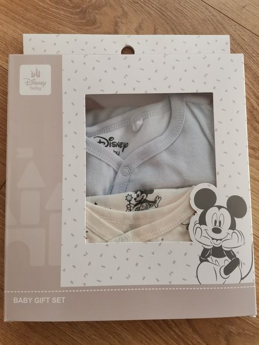 Komplet niemowlęcy 74