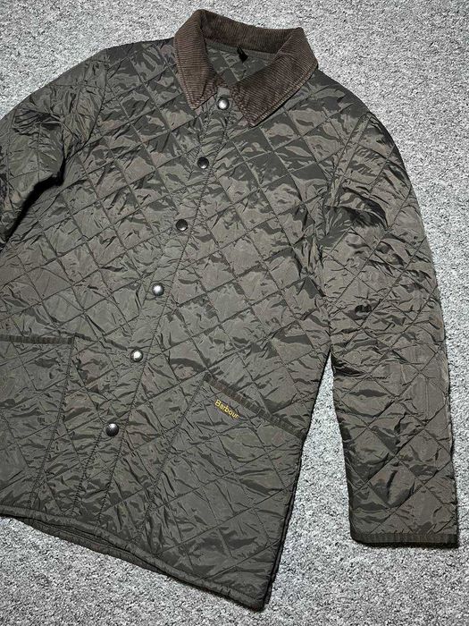 Чоловіча стьобана куртка BARBOUR Liddesdale Jacket D360 - Розмір S/M