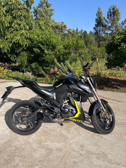 Zontes 125 em excelente estado