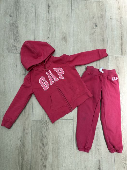 Пакет речей куртка фліска костюм Gap светр кофта Zara світшот шапка HM 110