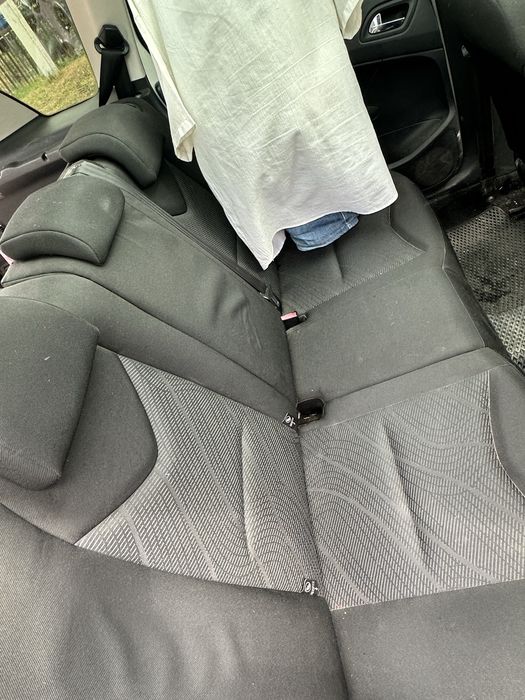 Peugeot 308 2012 года