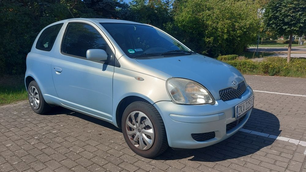 Toyota Yaris  2003r. 1.0 240 tyś. Klimatyzacja
