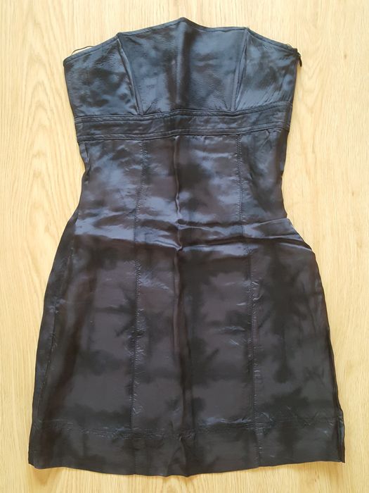 Vestidos pretos Vários64584748457090122