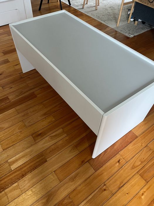 DUNDRA IKEA mesa infantil com gavetas