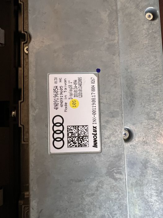 Екран дисплей mmi 4n0919605a audi a8 d5 Б/у Оригінал Розборка A8 D5