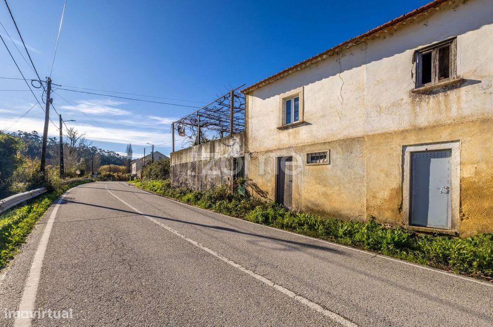 Moradia T1 para recuperar | Terreno | Albergaria dos Doze