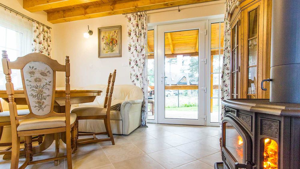 Domki nad morzem jacuzzi Wielkanoc morze Jarosławiec plaża Dubaj las