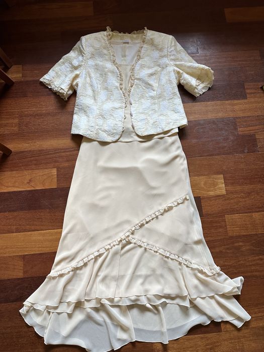 Kremowy set zestaw komplet garsonka wesele spódnica żakiet top