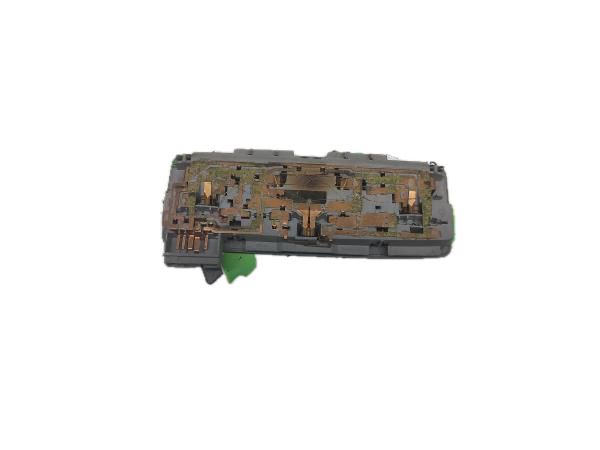 Plafonier frente NISSAN Primera Sedan (P12)