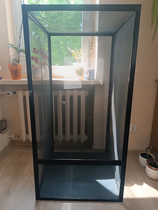 Sprzedam terrarium