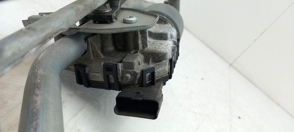 Motor limpa vidros frente PEUGEOT 208