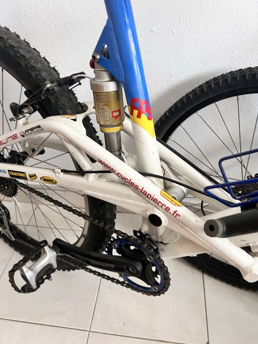 La pierre mountain bike