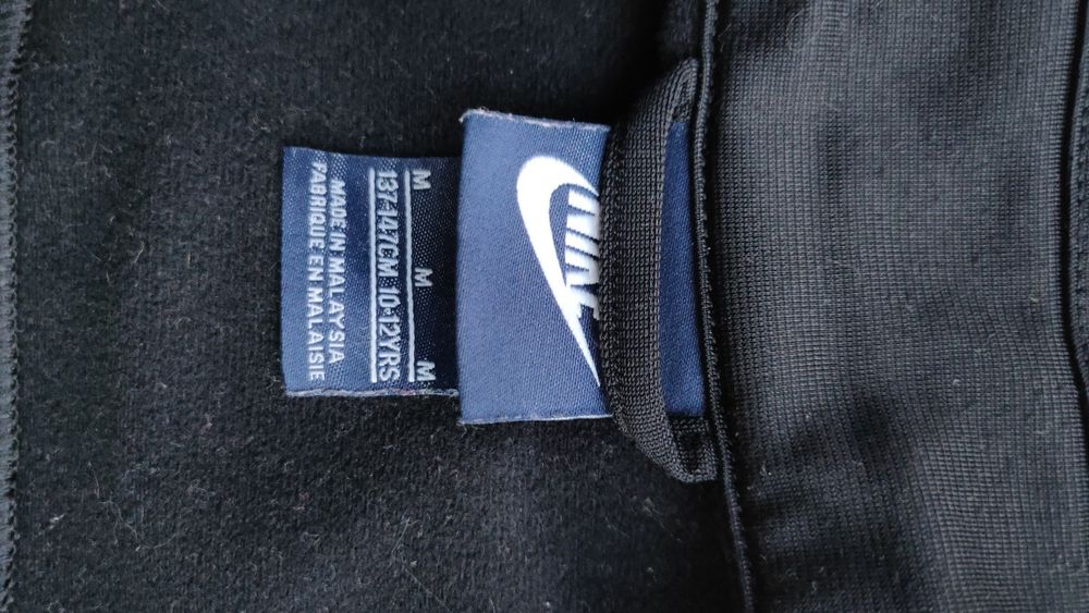 Спортивная кофта мастерка Nike на мальчика 10-12 лет