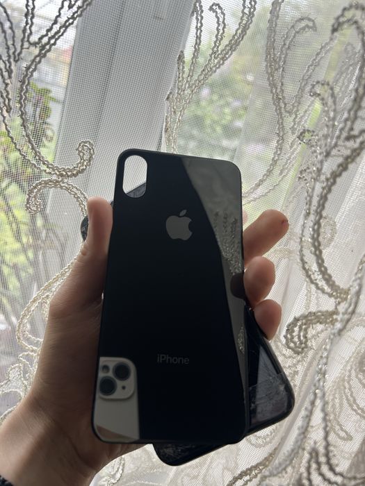 Iphone XS + кришка