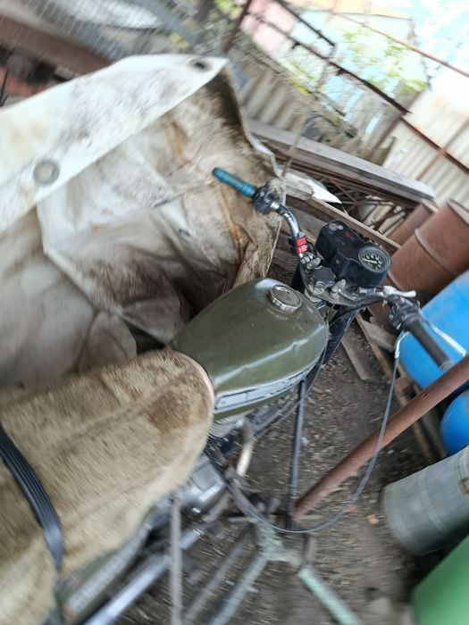 Продам мотоцикл Иж планета 3