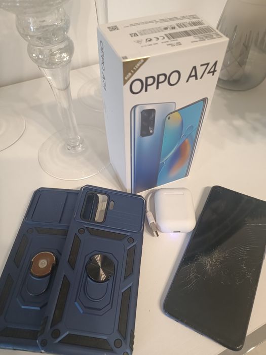 Telemóvel Oppo A74 visor partido