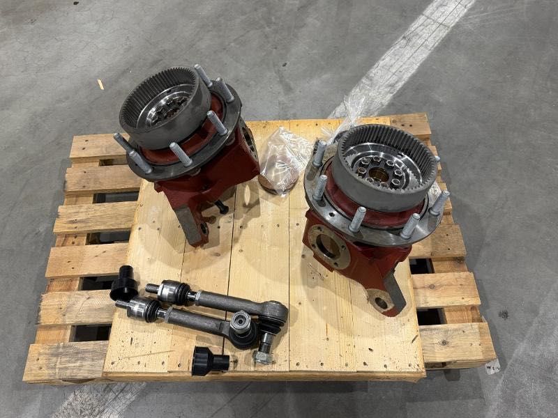 Zwrotnica prawa , zwolnica koparki WACKER NEUSON 6503, 108881 NOWE