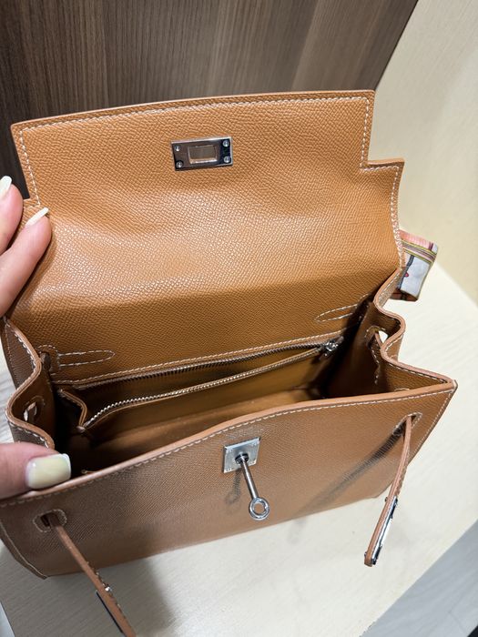 Сумочка Hermes 23*22 cm