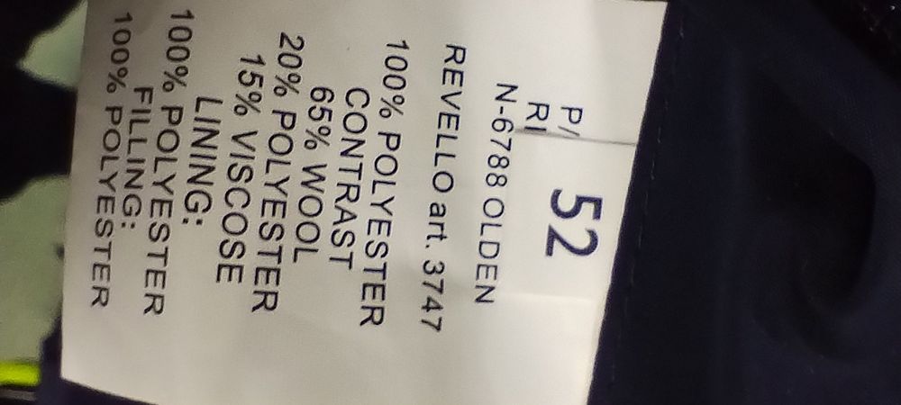 Kurtka Riccovero Norwegia  lekko ocieplane Ciemny na granat Rękawy cza