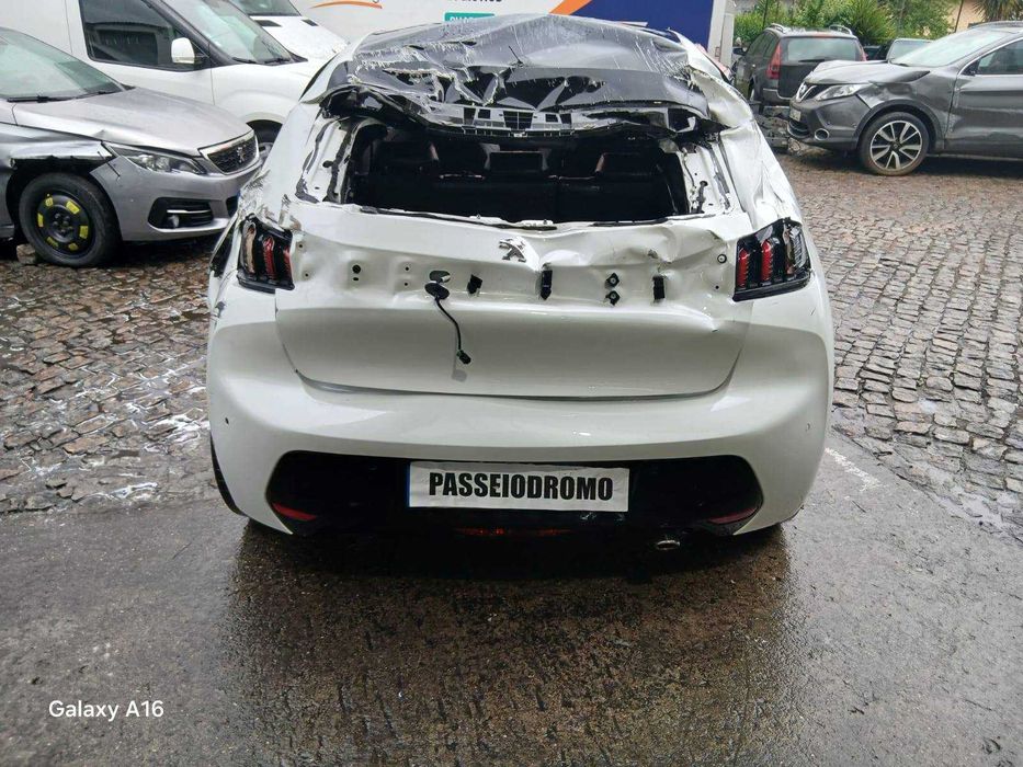 PEUGEOT 1.2 PureTech Gasolina