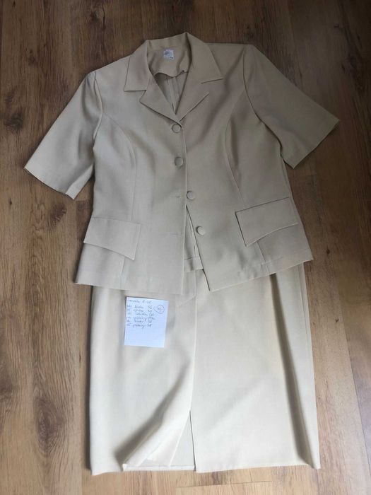 Garsonka beżowa kremowa nowa rozmiar 40