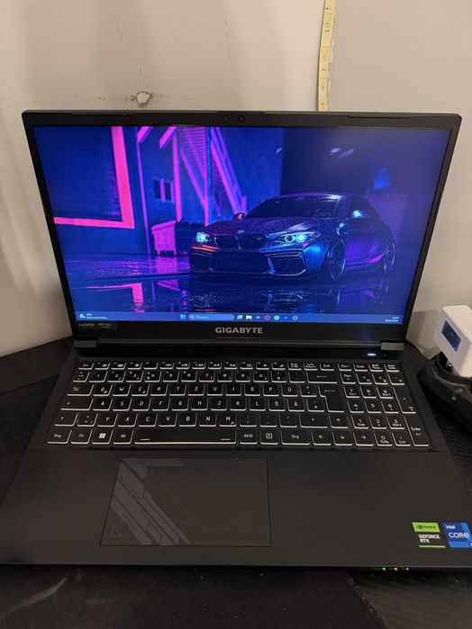 Laptop Gigabyte 5G KF5-H3EE354KH