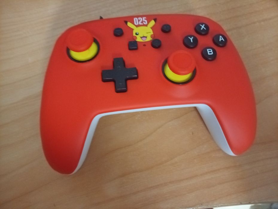 Comando nintendo personalizado pokemon
