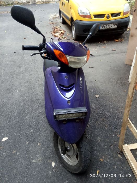 Продам мопед/скутер yamaha jog sa 36 на регистрации 4т инжектор