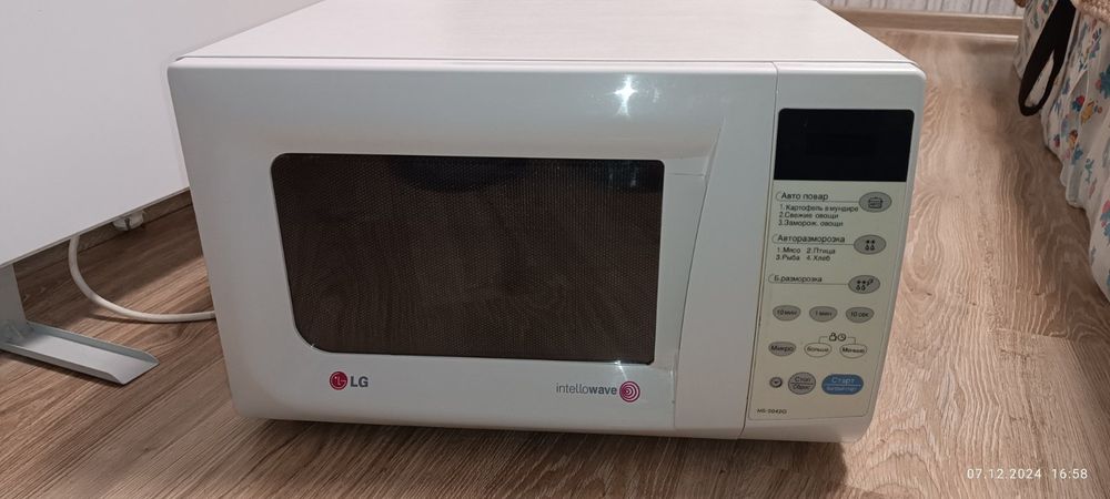 Микроволновая печь