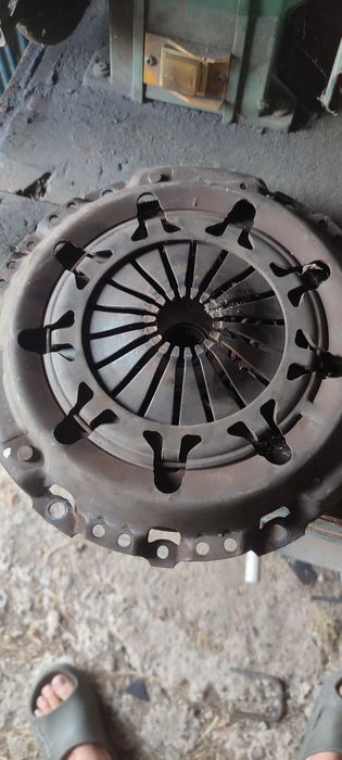 Продам Щеплення Сітроєн берлінго 2.0