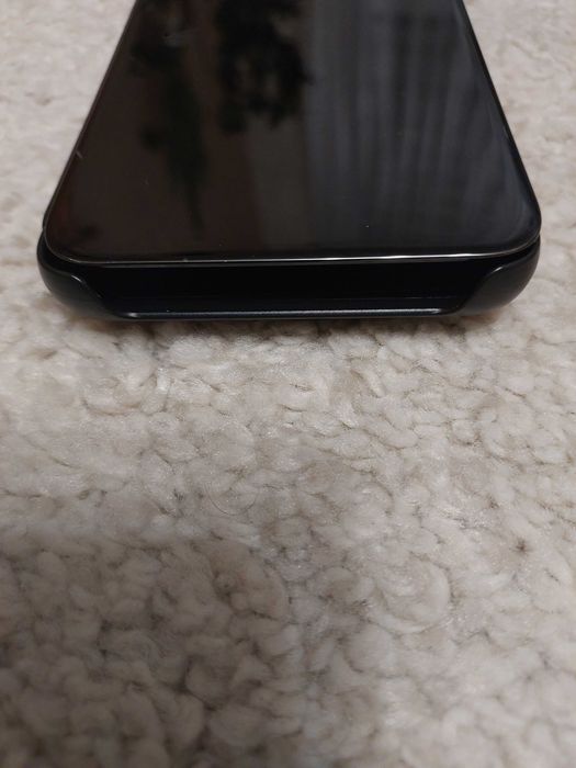 Etui na telefon z klapką