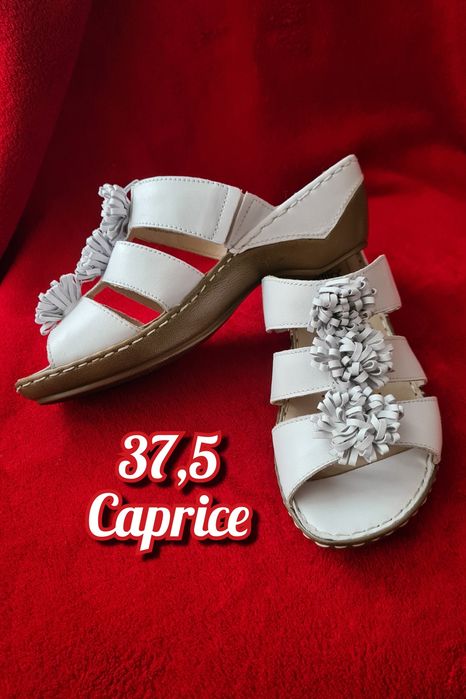 Skórzane klapki 37,5 na koturnie Caprice