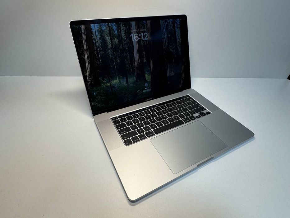 HP EliteBook 650 G9 15,6" IPS FHD, Intel I7-1235U 1TBSSD  32GB RAM ОПТ