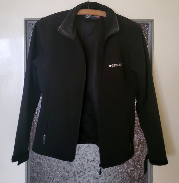 Kurtka sportowa typu softshell rozmiar S