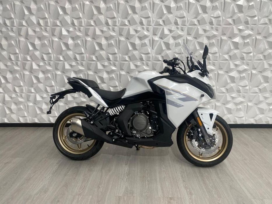 CF Moto 650GT
