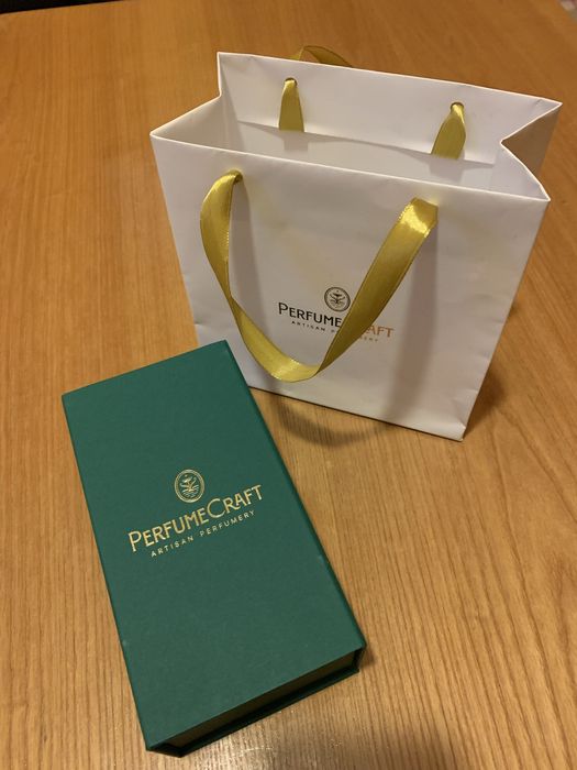 Pudełko i torebka Perfume Craft